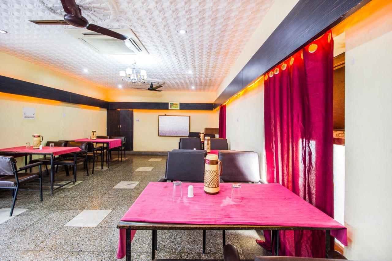 Fabhotel Damanis Ashok Nagar Udaipur Exterior foto